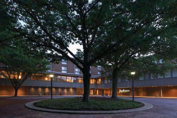 Delta By Marriott North 4*